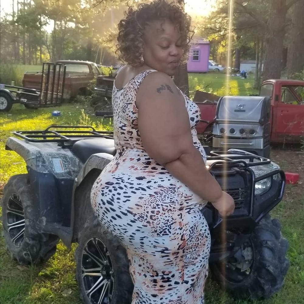 14P She Can Get The Dick 12