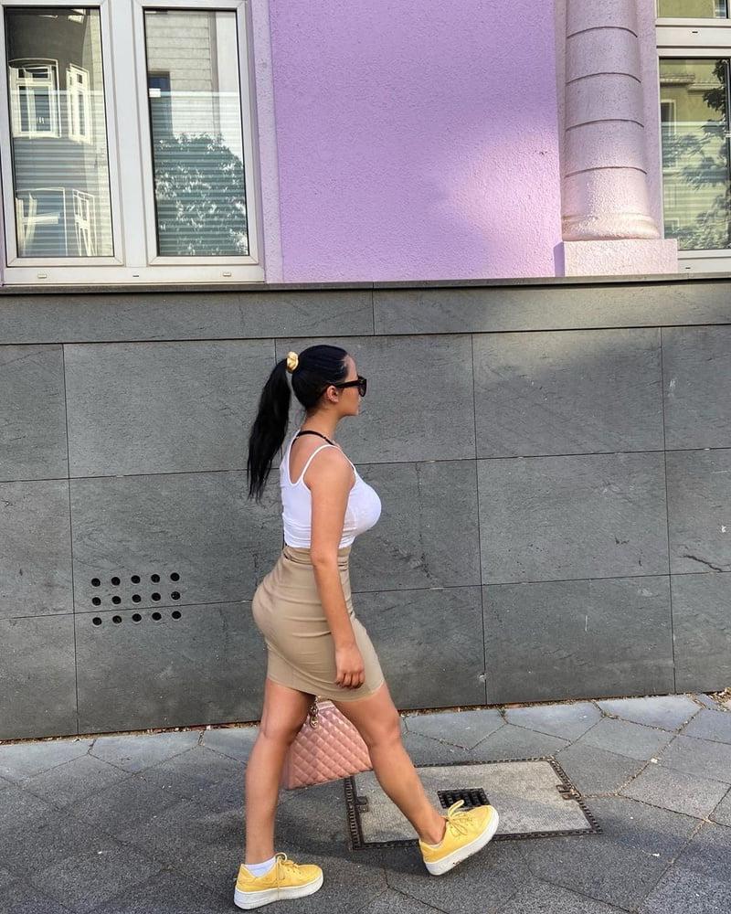 17P 19 year old super busty insta slut