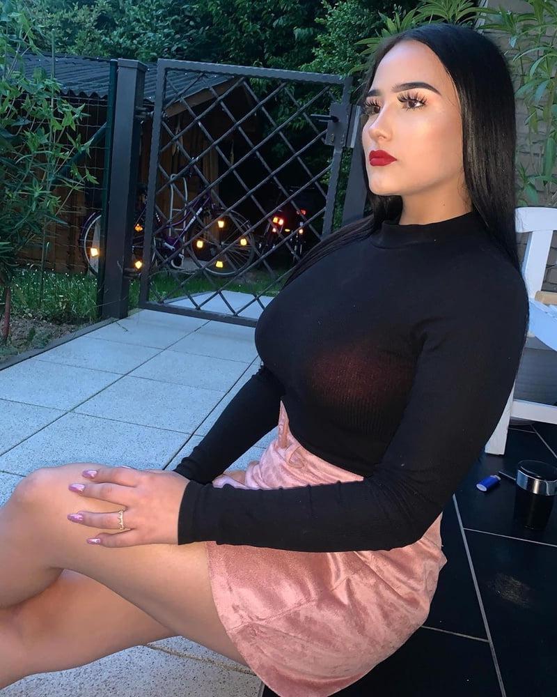 17P 19 year old super busty insta slut