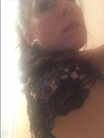 12P Ericka French MILF