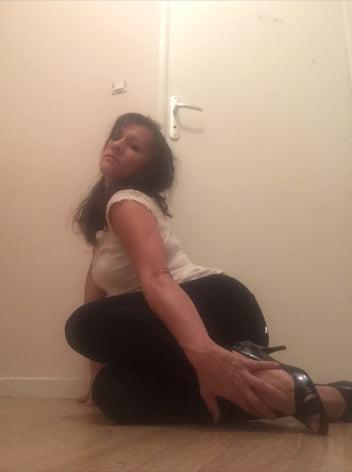12P Ericka French MILF