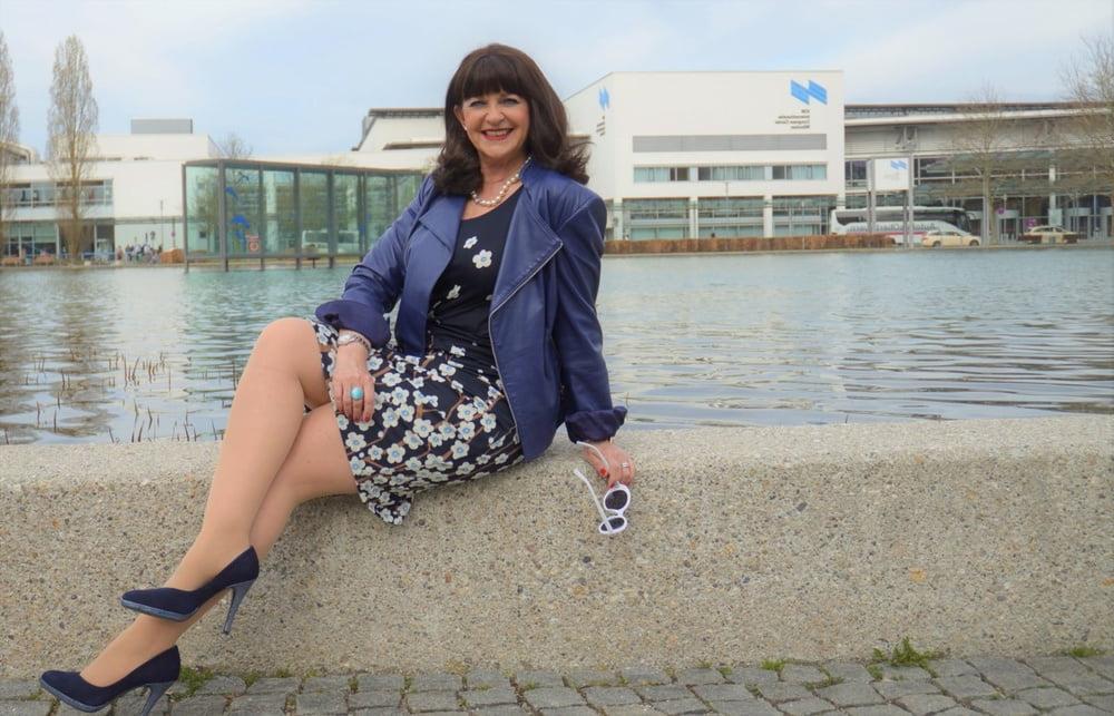 25P pantyhose fashionista 1