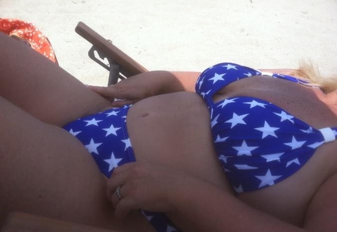 25P Sexy matures in swim suits 6
