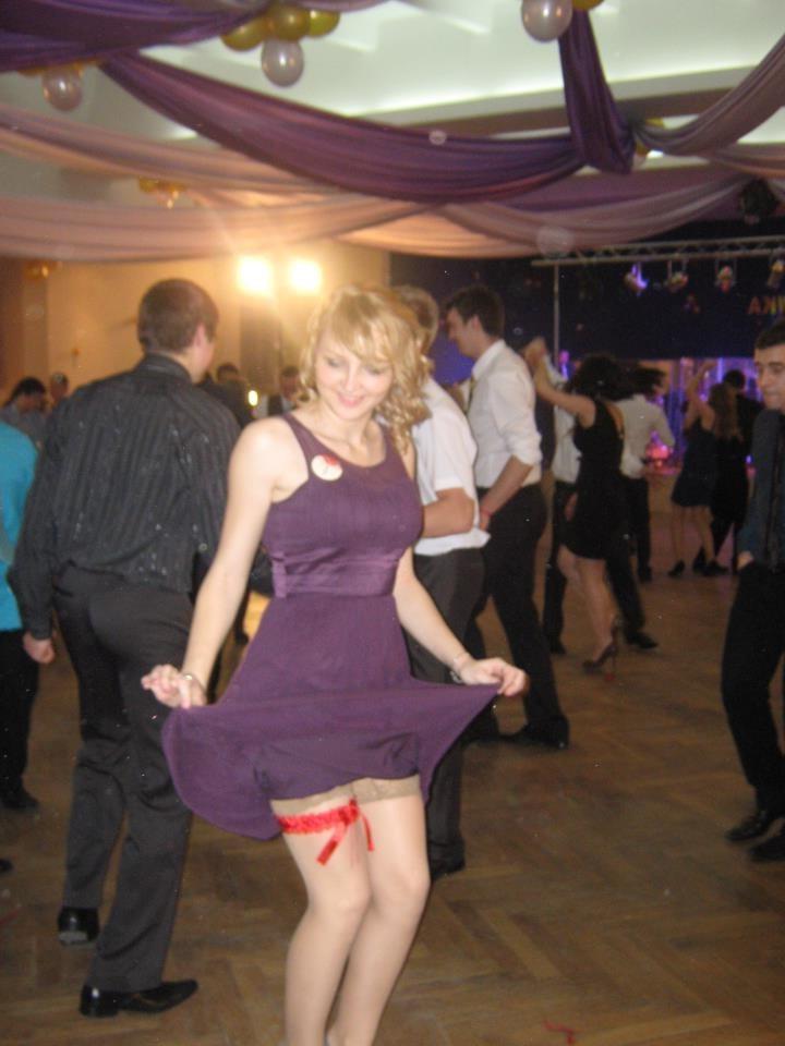 25P sexy females in tights pantyhose nylons 40