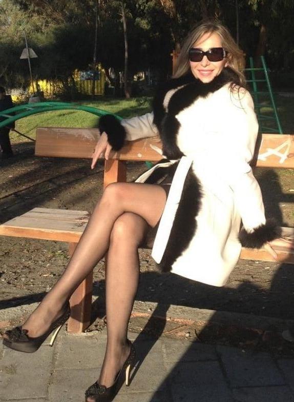 25P Serbian MILFs and Matures vol.132
