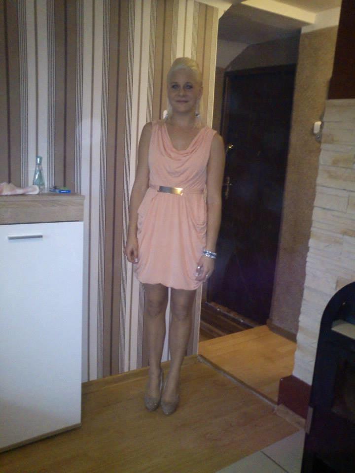 25P sexy females in tights pantyhose nylons 39