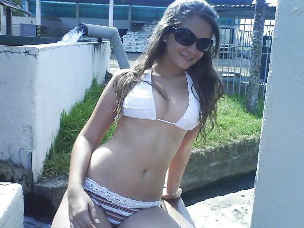 25P HORNY GERMAN BITCHES ON BEACH - COMMENT DIRTY