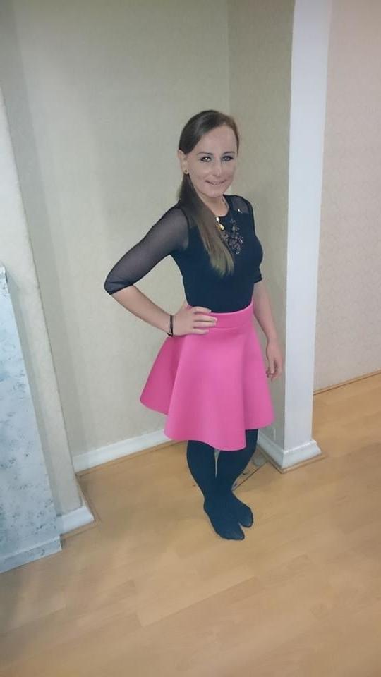 25P sexy females in tights pantyhose nylons 34