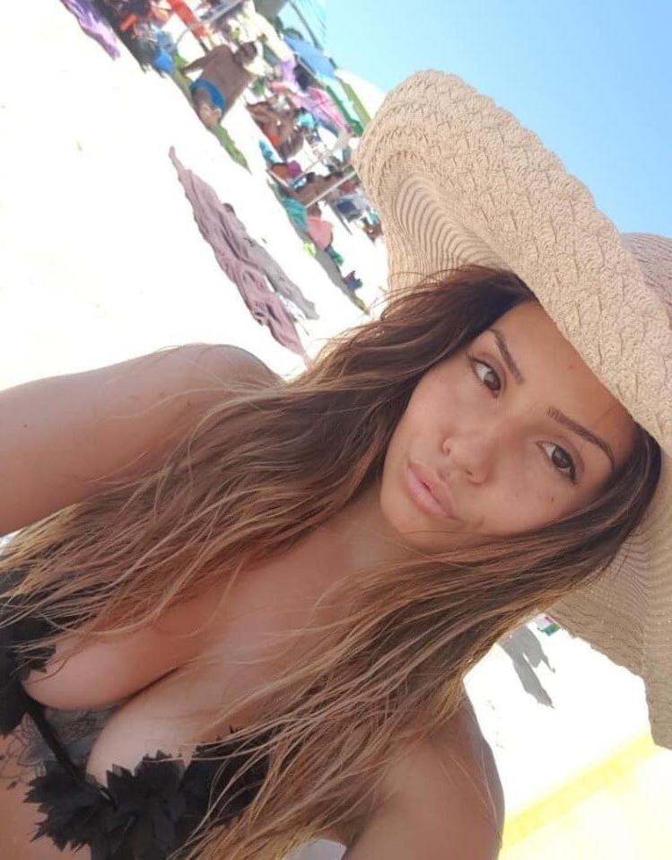 25P Non-Nude Busty Babes 43