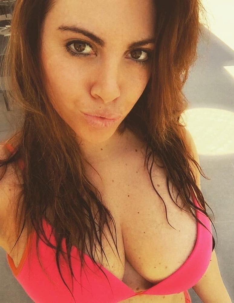 25P Non-Nude Busty Babes 34
