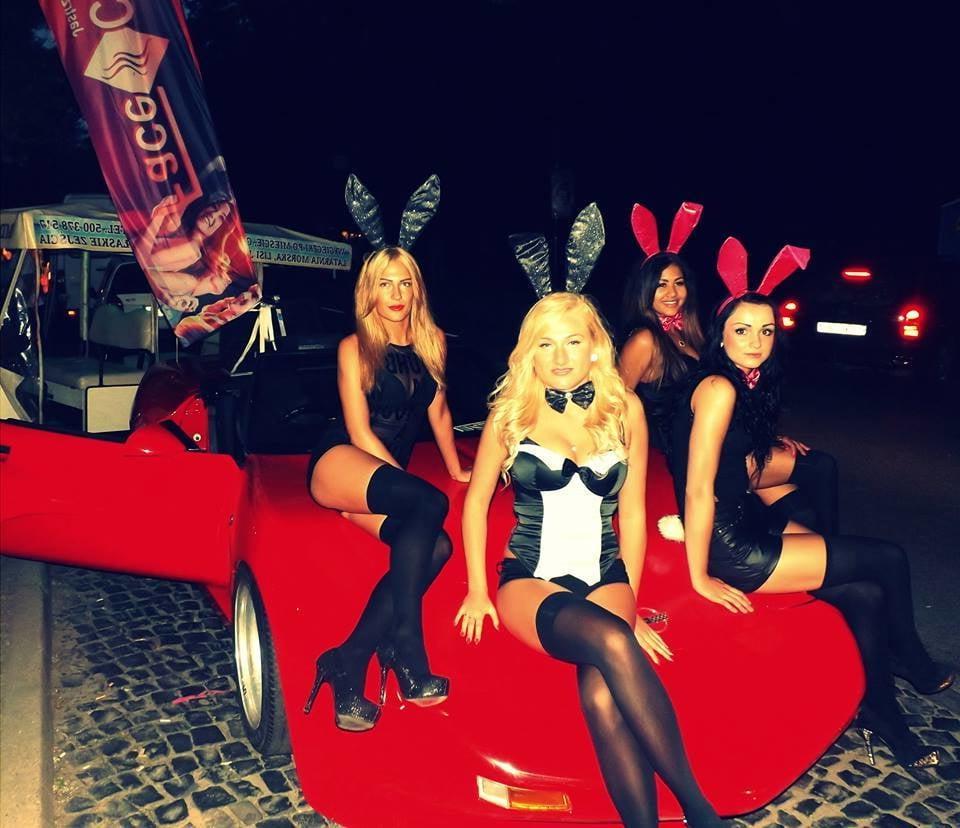 25P sexy females in tights pantyhose nylons 29