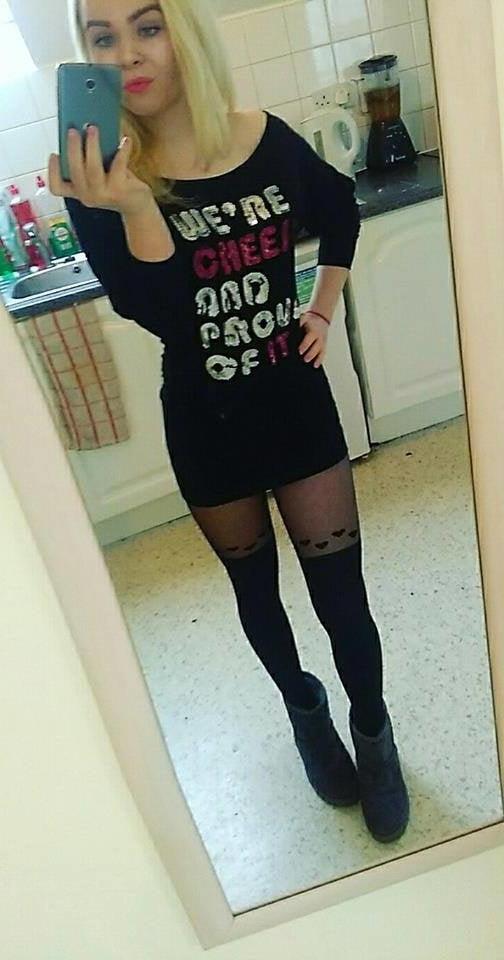 25P sexy females in tights pantyhose nylons 29