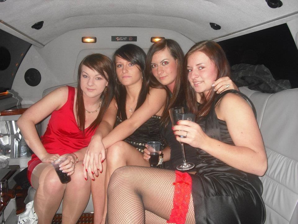 25P sexy females in tights pantyhose nylons 29