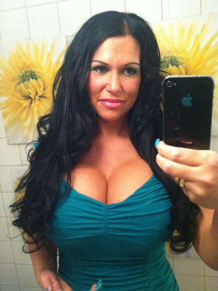 25P Non-Nude Busty Babes 59