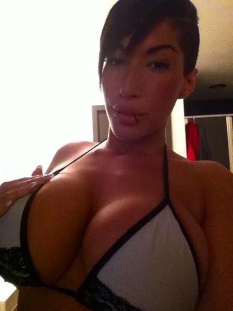 25P Non-Nude Busty Babes 63