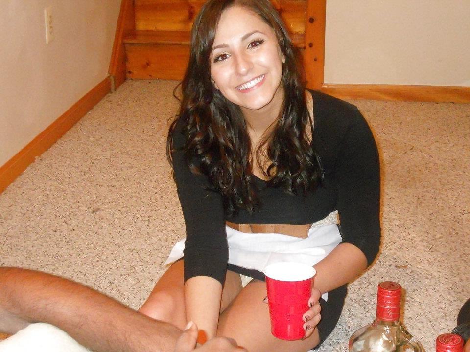 25P Upskirts pantyhose 3