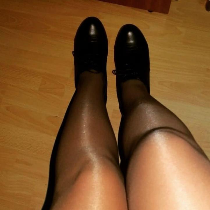 25P shiny847 IG Pantyhose Girl