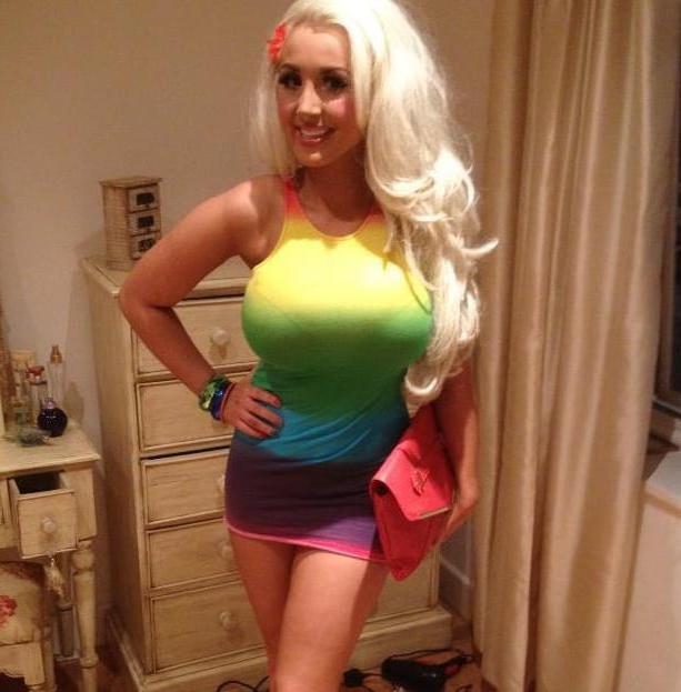 25P Non-Nude Busty Babes 57