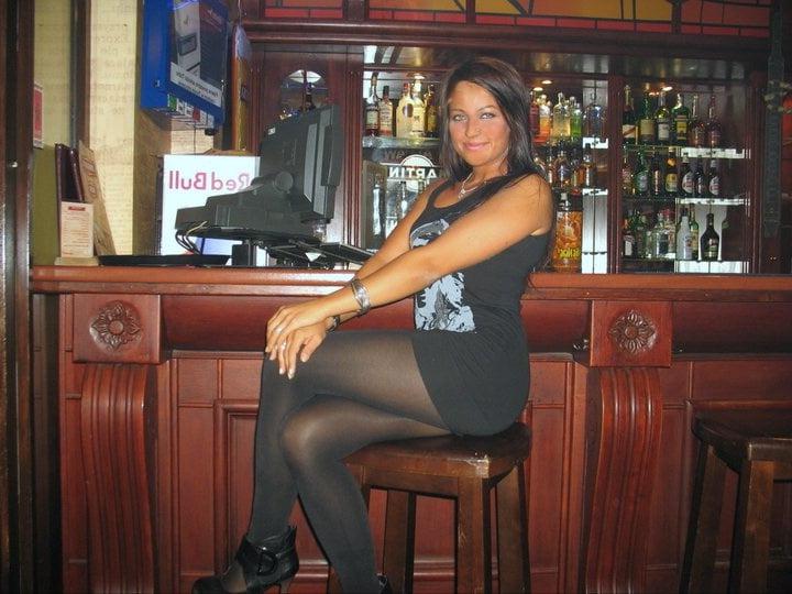 25P sexy females in tights pantyhose nylons 31