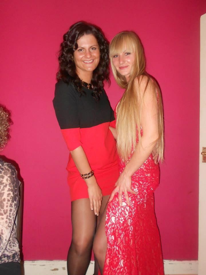 25P sexy females in tights pantyhose nylons 27
