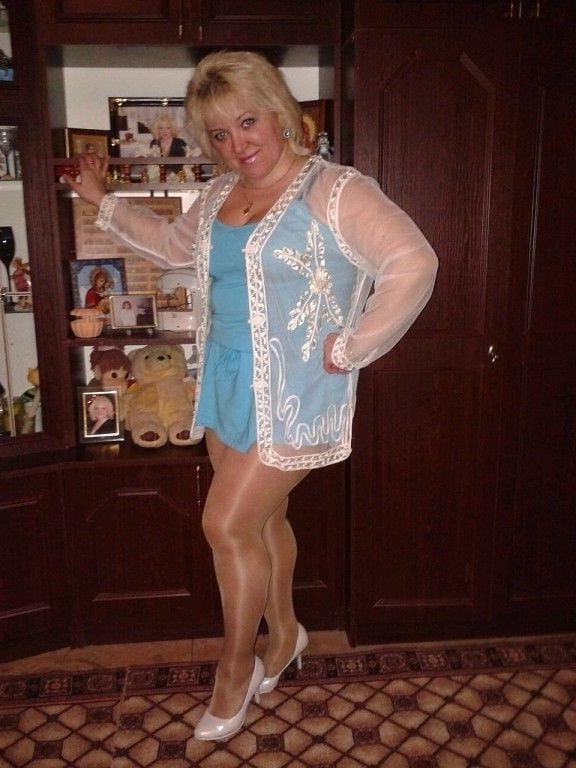 25P bbw pantyhose 3