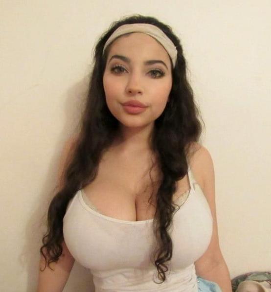 25P Non-Nude Busty Babes 25