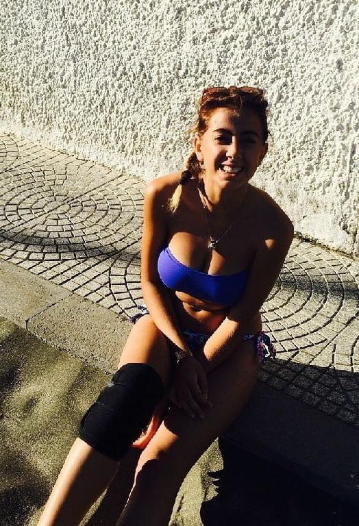 25P Non-Nude Busty Babes 29