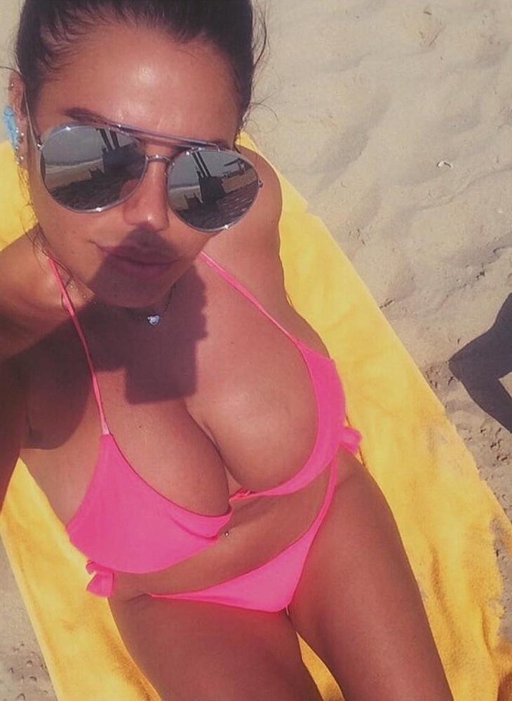 25P Non-Nude Busty Babes 28