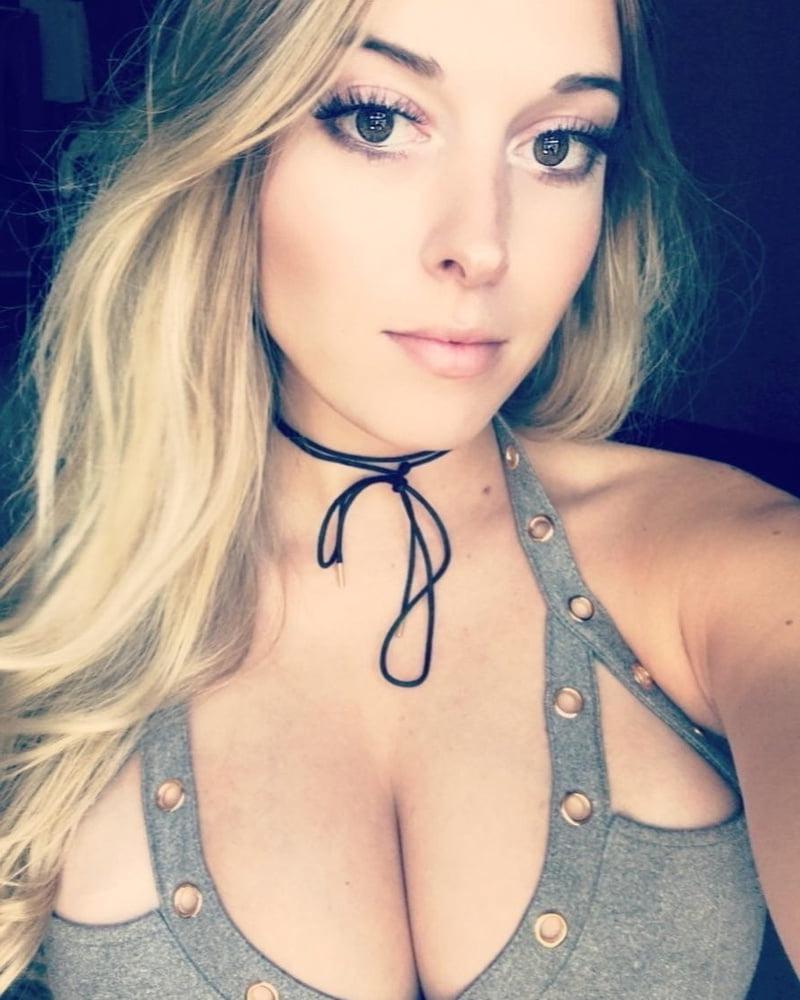 25P Non-Nude Busty Babes 28