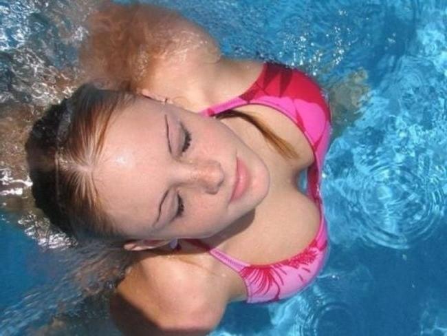 25P Non-Nude Busty Babes 47
