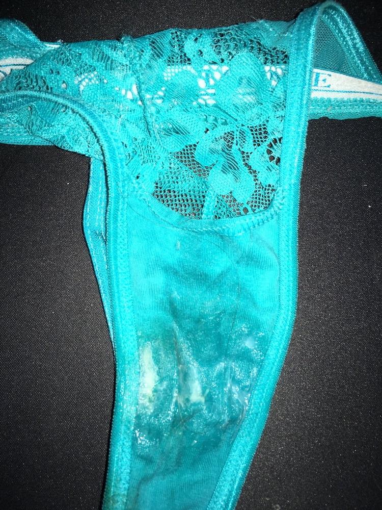 25P Freundin dreckiges Höschen