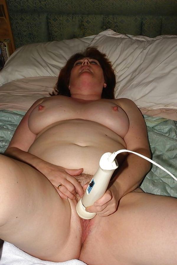 25P Our wives with their toys 16