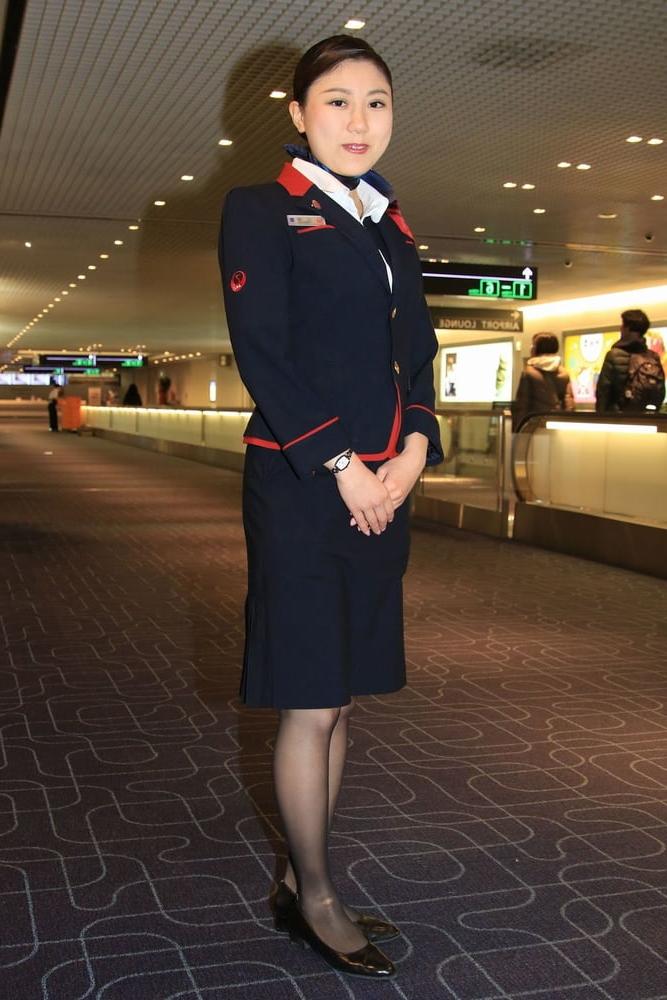 25P Asian Flight Attendants in Pantyhose Part 1