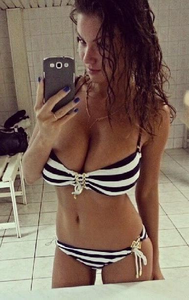 25P Non-Nude Busty Babes 22