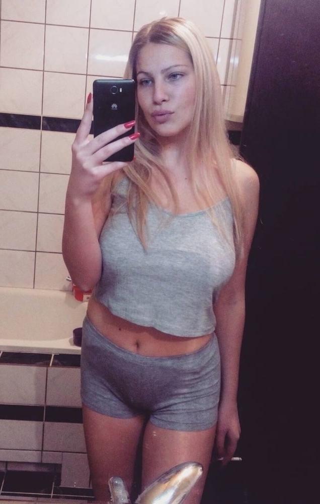 25P Non-Nude Busty Babes 42