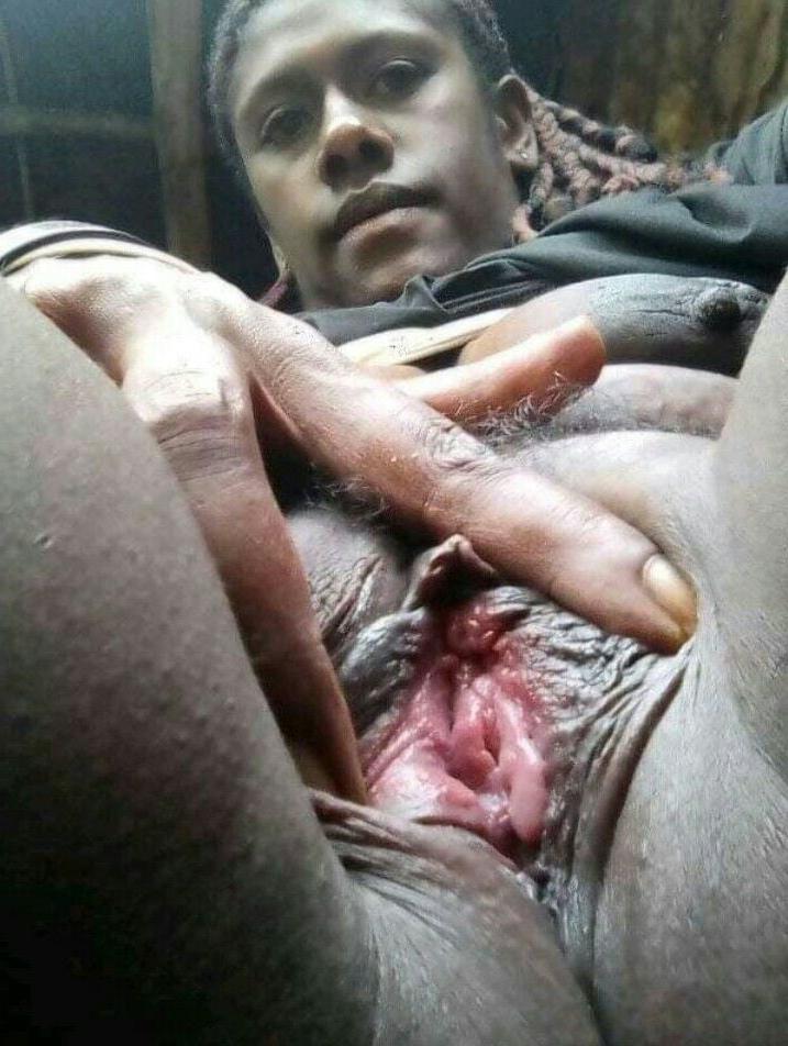 18P Collectors Item #03 (Mailyn Makandao Moes Pain)