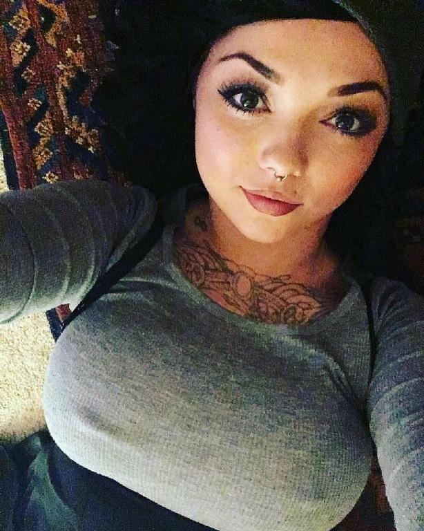 25P Non-Nude Busty Babes 19