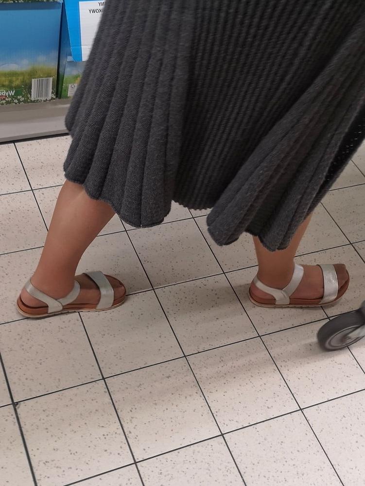 6P Polish pantyhose voyeur 26