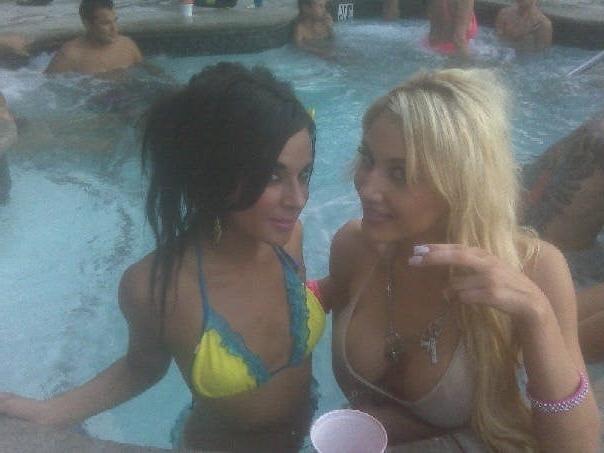 25P Non-Nude Busty Babes 9