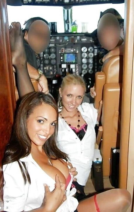 25P Non-Nude Busty Babes 9