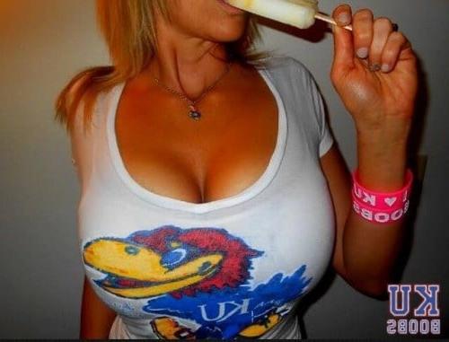 25P Non-Nude Busty Babes 1