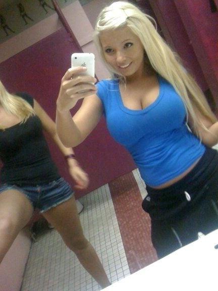 25P Non-Nude Busty Babes 6
