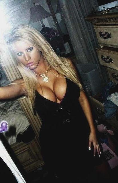 25P Non-Nude Busty Babes 5