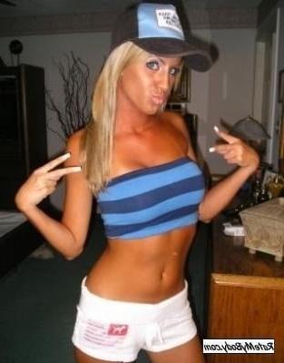 25P Non-Nude Busty Babes 5