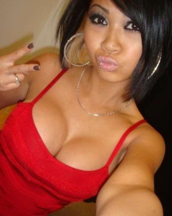 25P Non-Nude Busty Babes 5