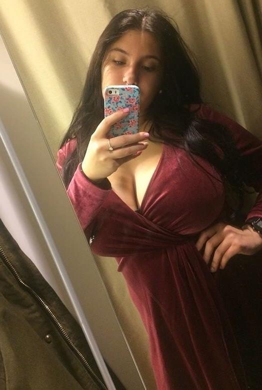 25P Non-Nude Busty Babes 44