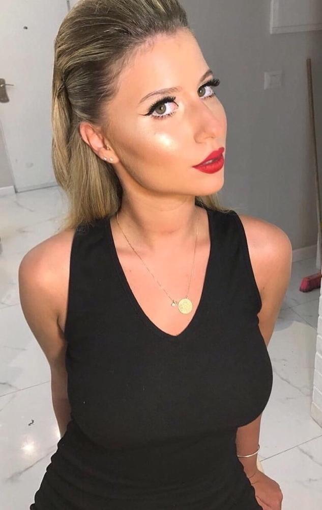 25P Non-Nude Busty Babes 44