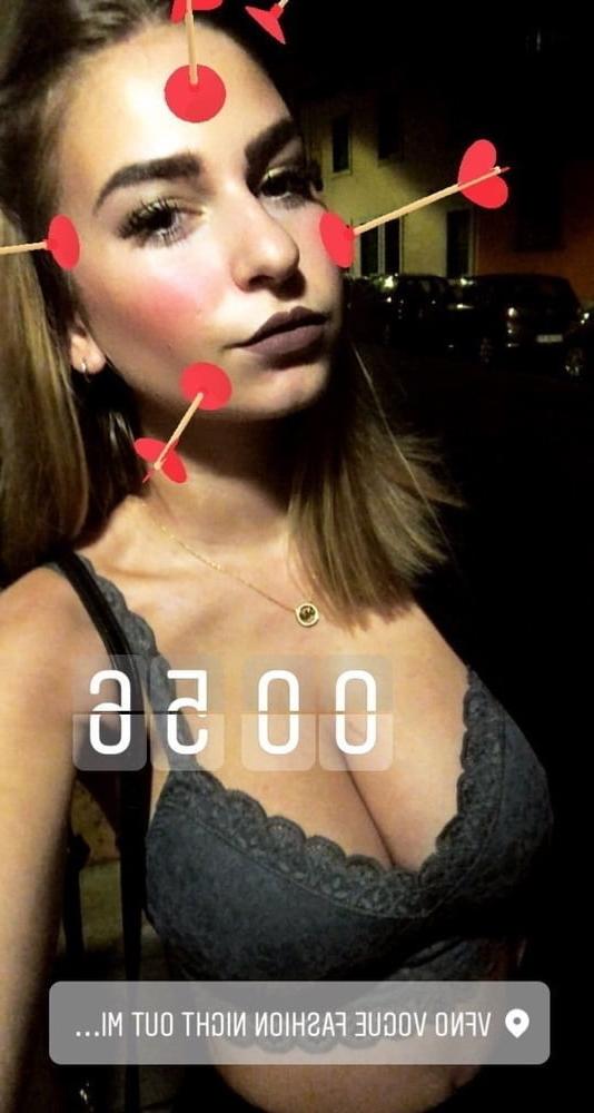 25P Non-Nude Busty Babes 44