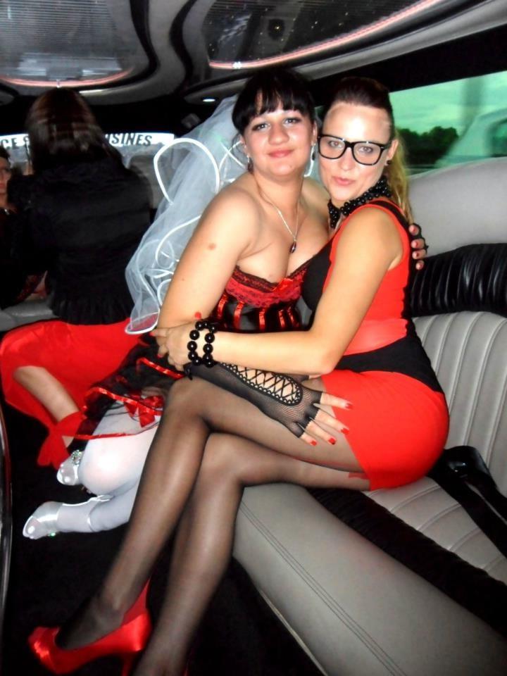 25P sexy females in tights pantyhose nylons 22