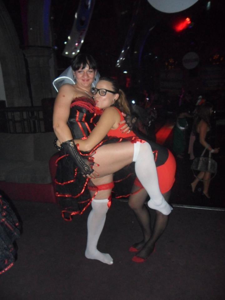 25P sexy females in tights pantyhose nylons 22